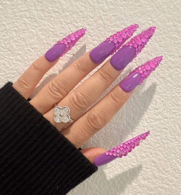 Purple pink diamond jewelry with gradient long and pointed nail art for manicure